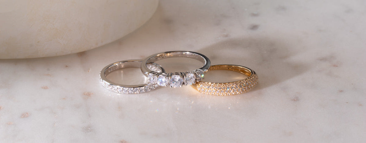 Essentials by Carat Ringe