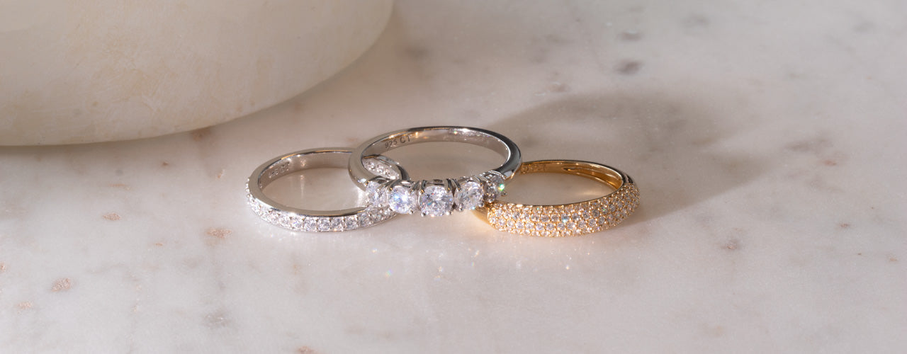 Essentials by Carat Ringe