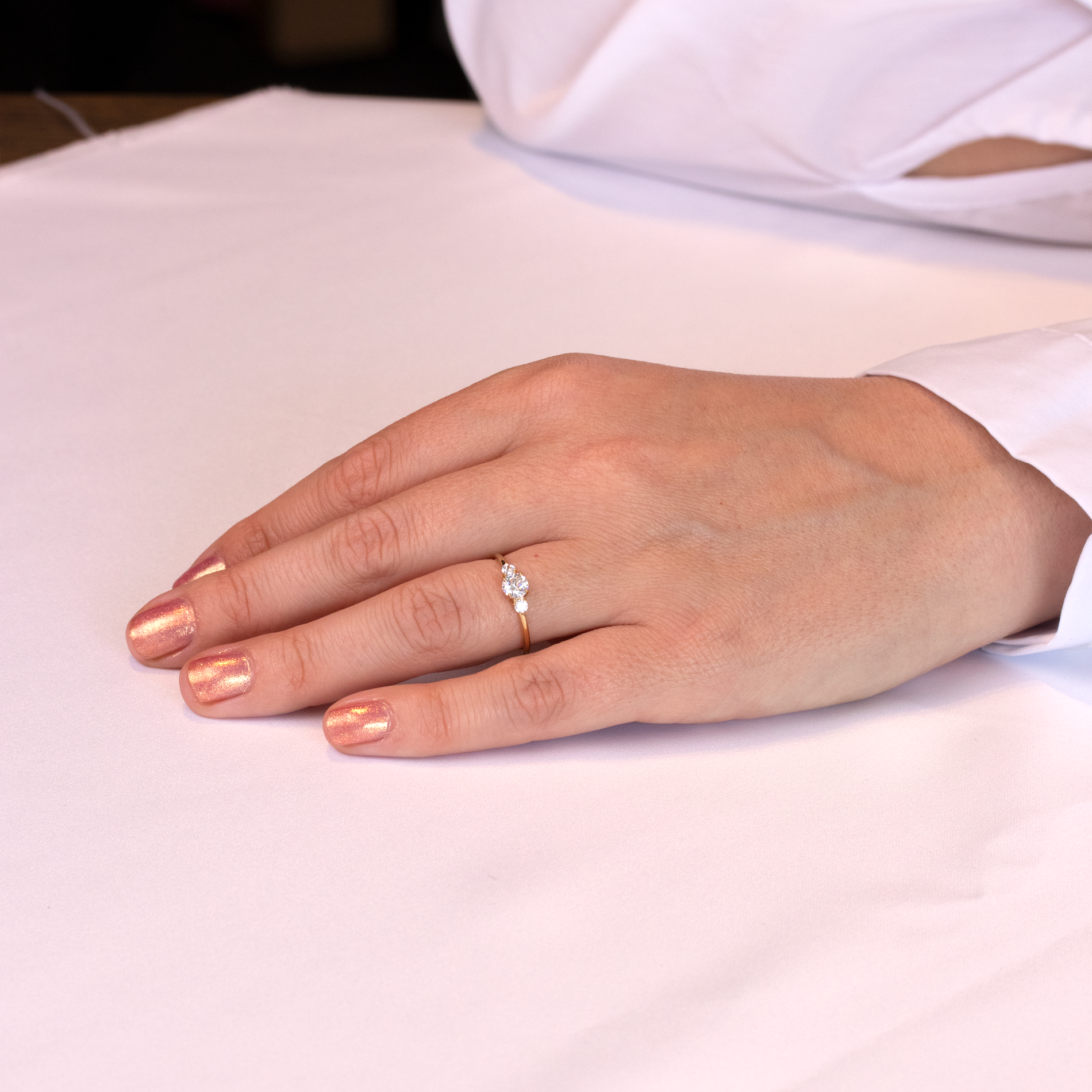 Nina ring i forgyldt
