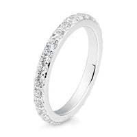 Alliancering med diamanter i hvidguld