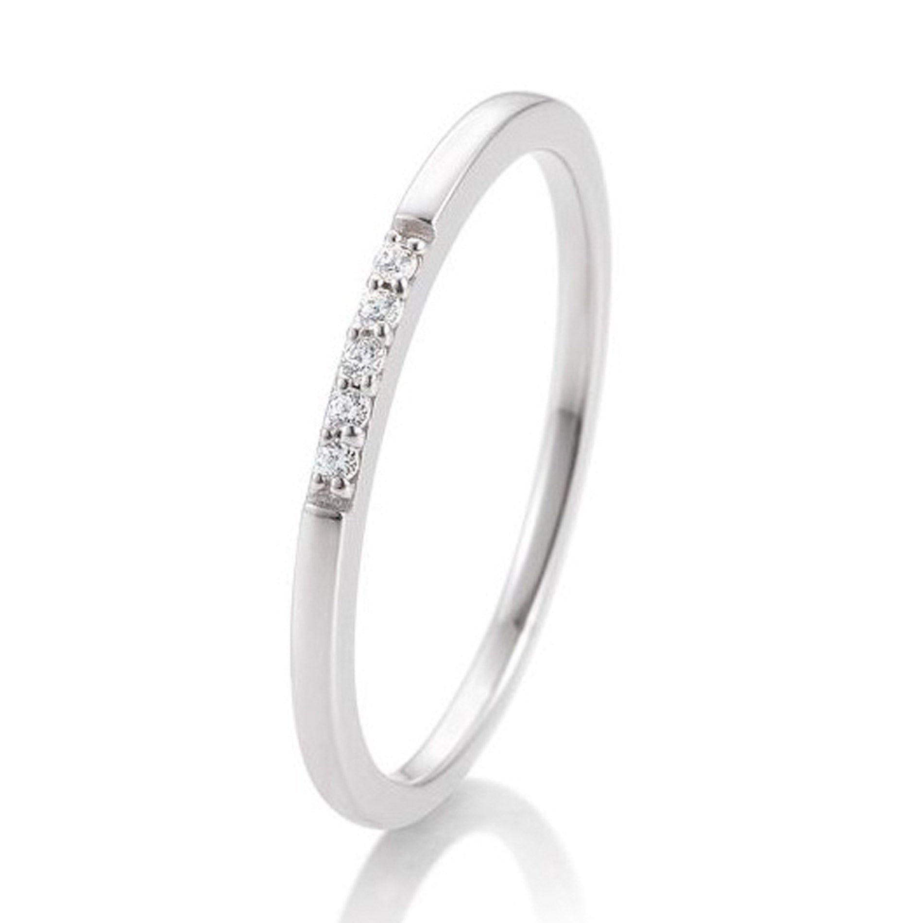 Alliancering i hvidguld med 5 diamanter