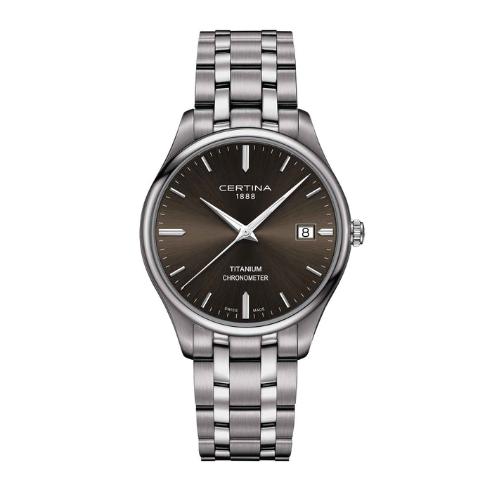 Certina DS 8 herreur i titanium med sort skive, set forfra