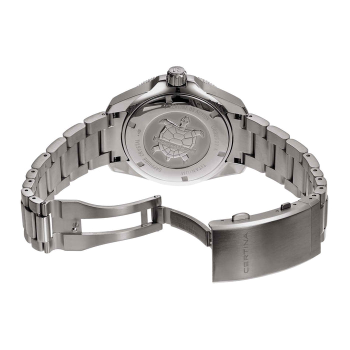 Certina DS Action Diver herreur i titanium med sort skive, set bagfra