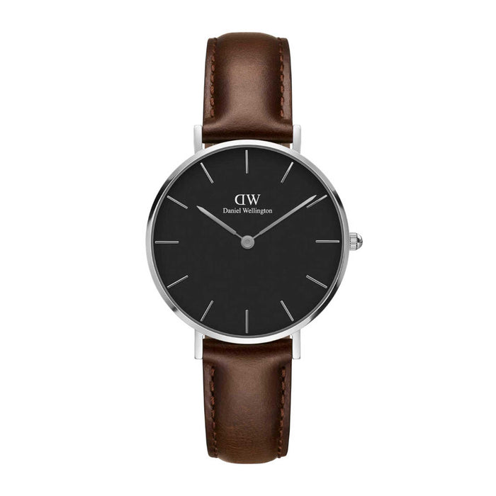Daniel Wellington ur i stål med sort skive og brun læderrem
