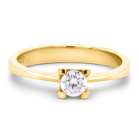 Forgyldt solitaire ring med en klar zirkonia sten