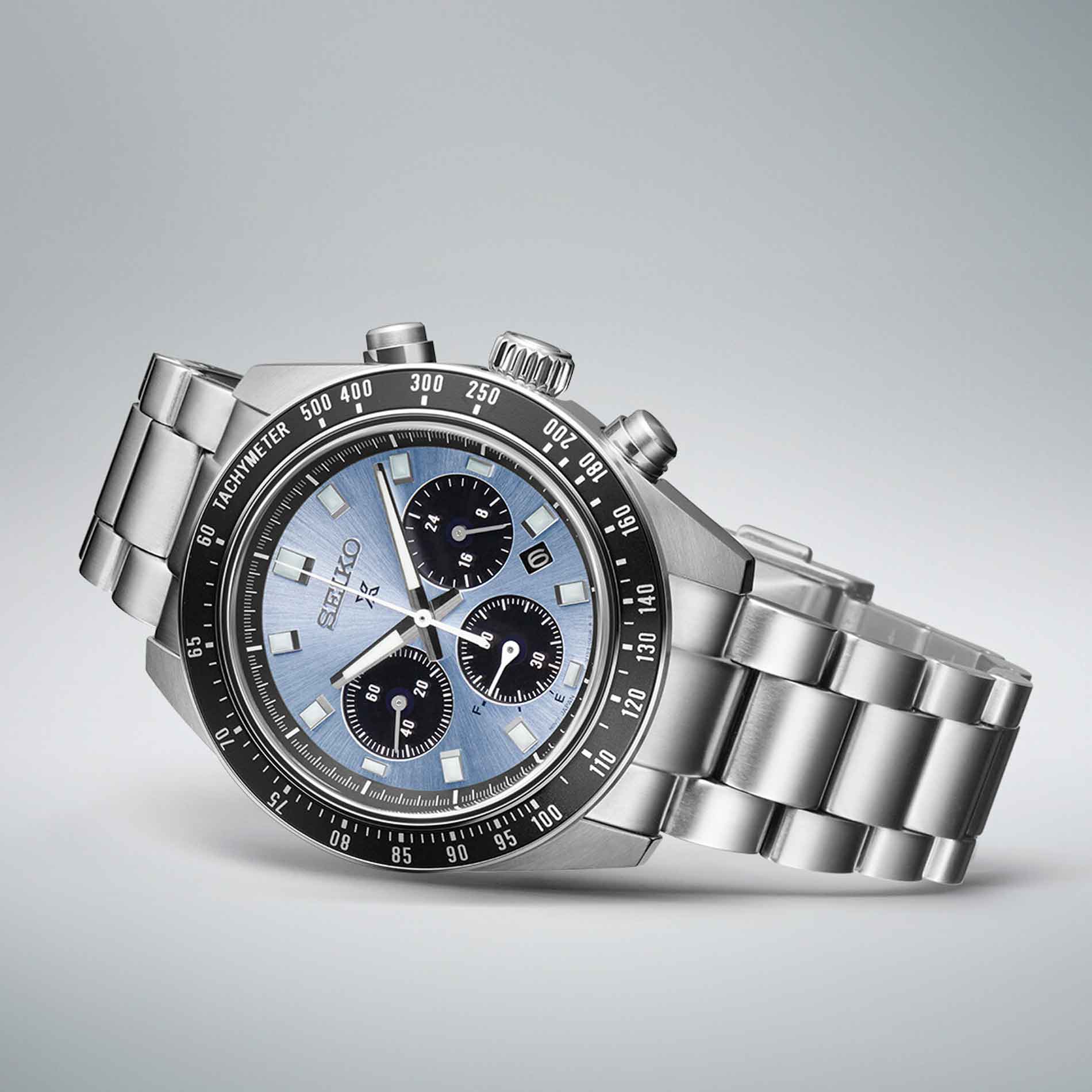 seiko ur i stål med blå skive
