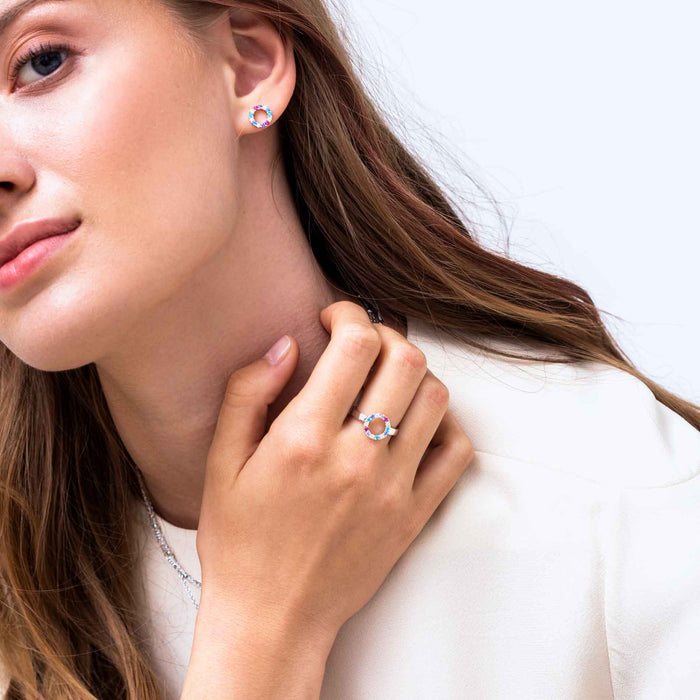 Sif Jakobs Biella Piccolo ring i sølv, set på model