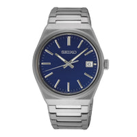 Seiko herreur i stål med mørkeblå skive. Uret ses forfra.