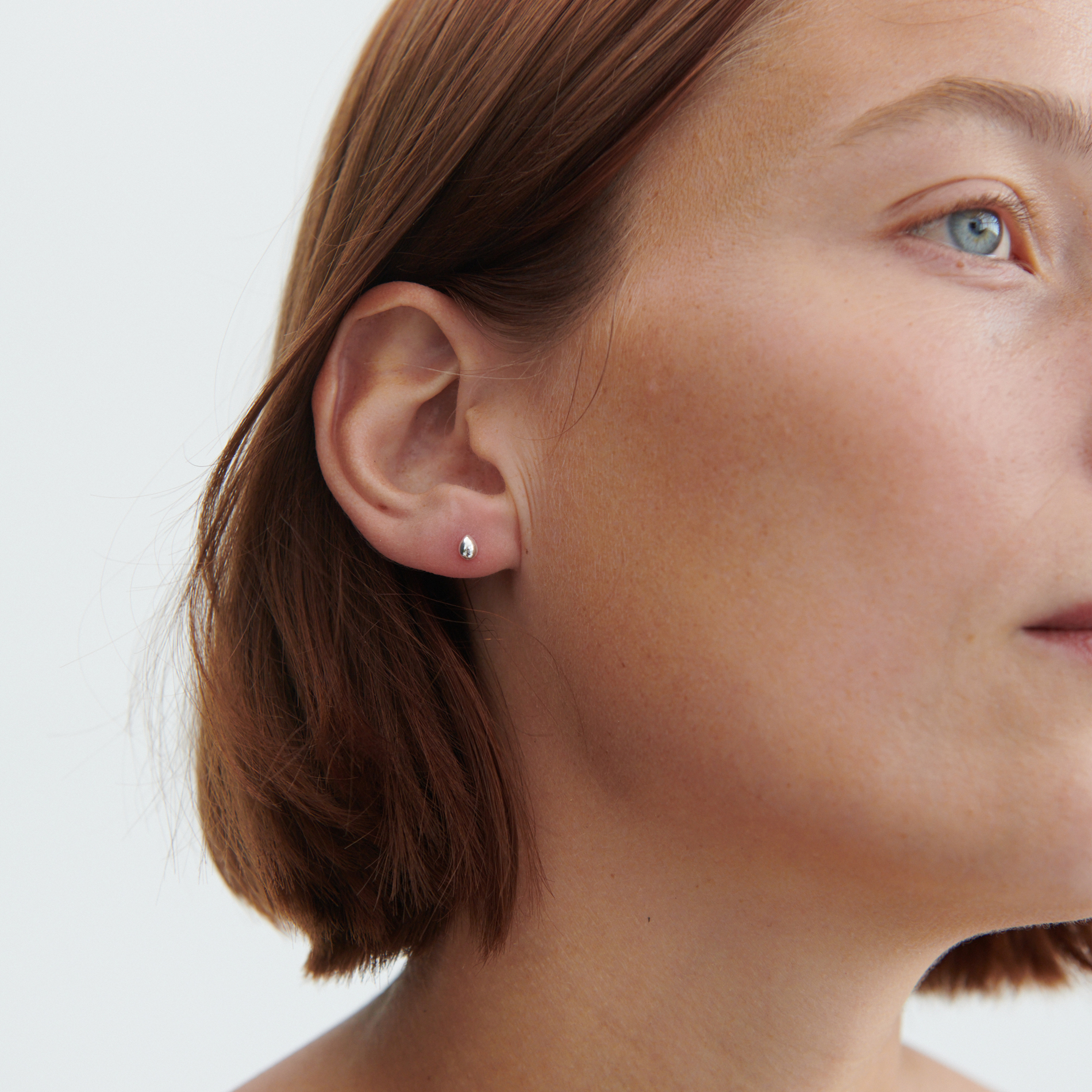 Pernille Corydon Driplet ørestikker i sølv