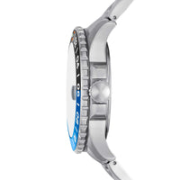 Fossil Blue herreur i guldtonet stål med blå skive med dato. Uret er set fra siden.