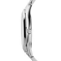 Michael Kors Slim Runway MK3178 dameur i rustfrit stål. Uret har en flot sølv-urskive med indeksmarkeringer på. Uret er set fra siden.