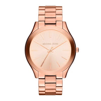 Michael Kors Slim Runway MK3178 dameur i rosafarvet rustfrit stål. Uret har en flot rosa urskive med indeksmarkeringer. Uret er set forfra.