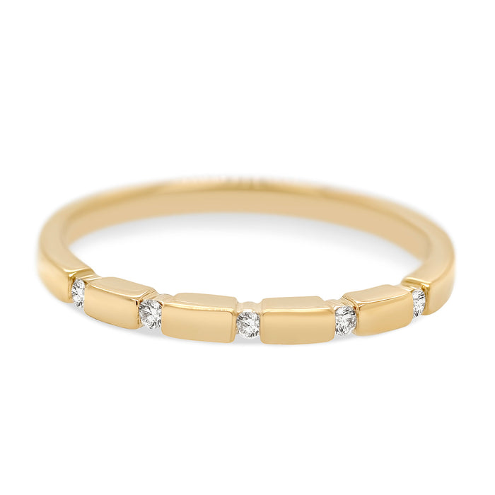 Guldring med 5 diamanter