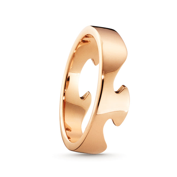Georg Jensen Fusion endering i 18 karat rosaguld, set stående