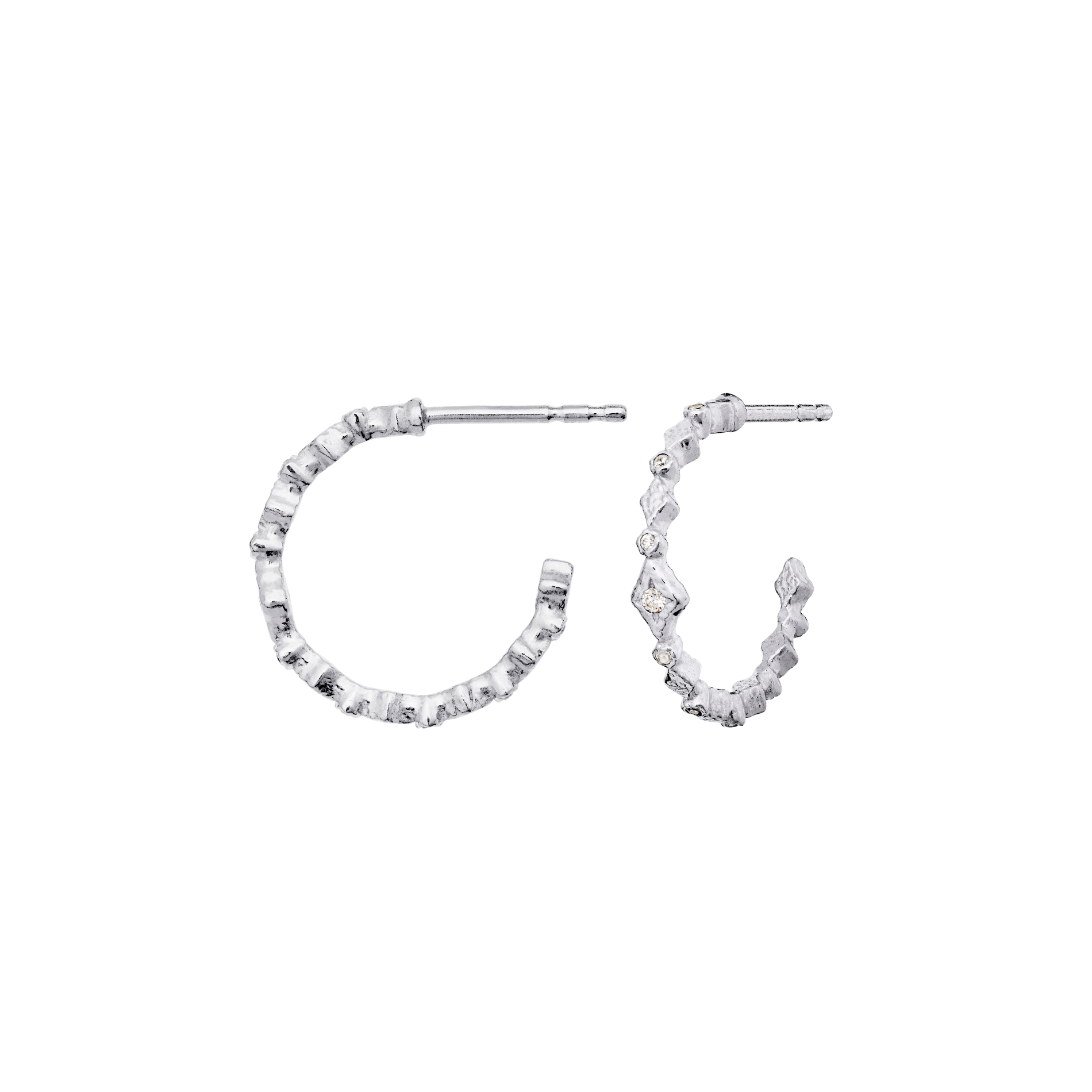 MAANESTEN ØRERINGE I SØLV