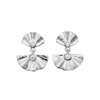 MAANESTEN ØRERINGE I SØLV