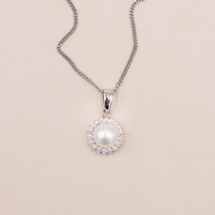Ocean Pearl halskæde i sterling sølv med perle omgivet af zirkonia