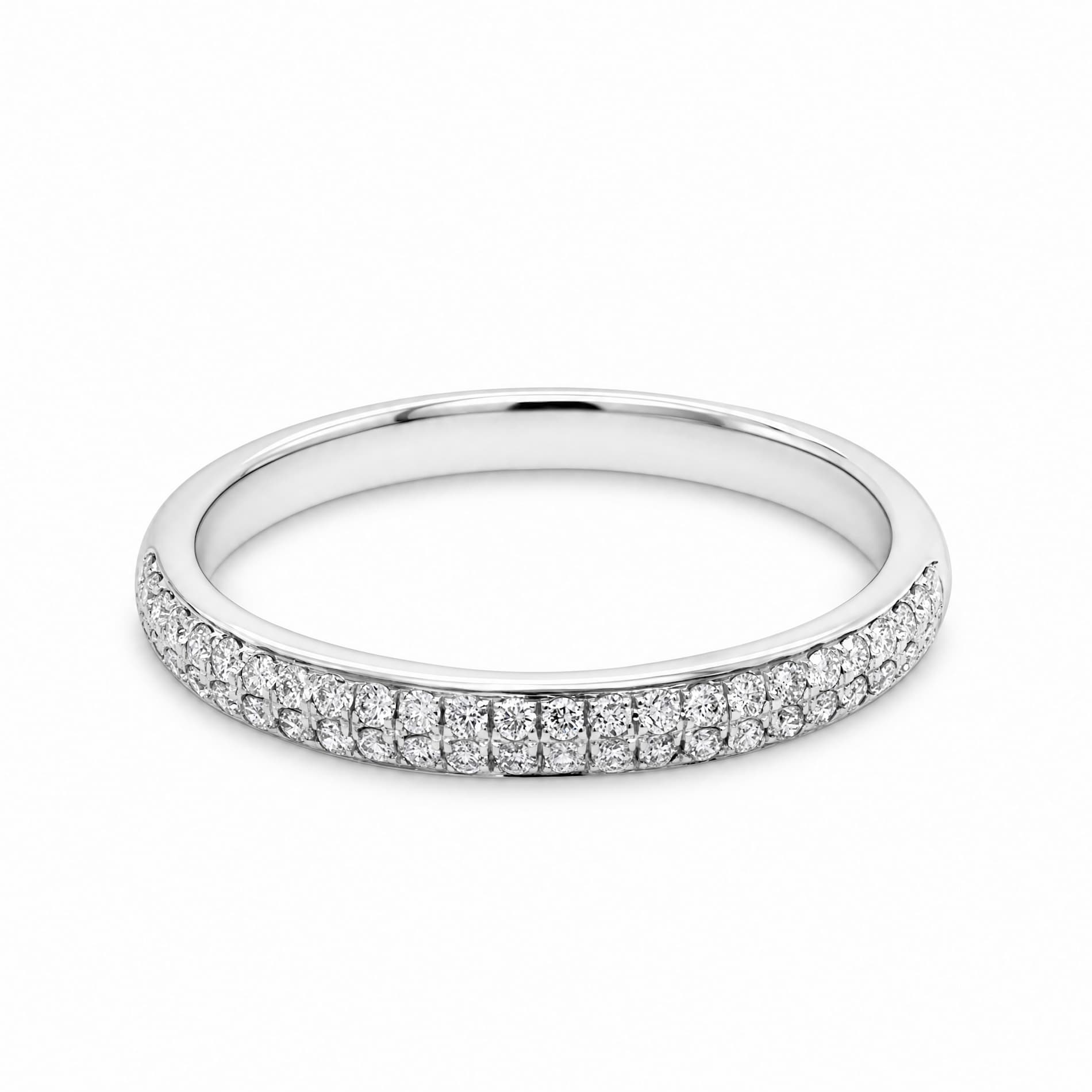 Sophie alliancering i 18 karat hvidguld med 0,25 carat hvide diamanter, packshot