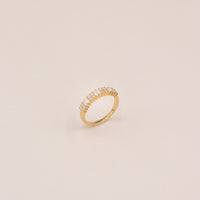 Forgyldt Venice ring med zirkonia set fra siden
