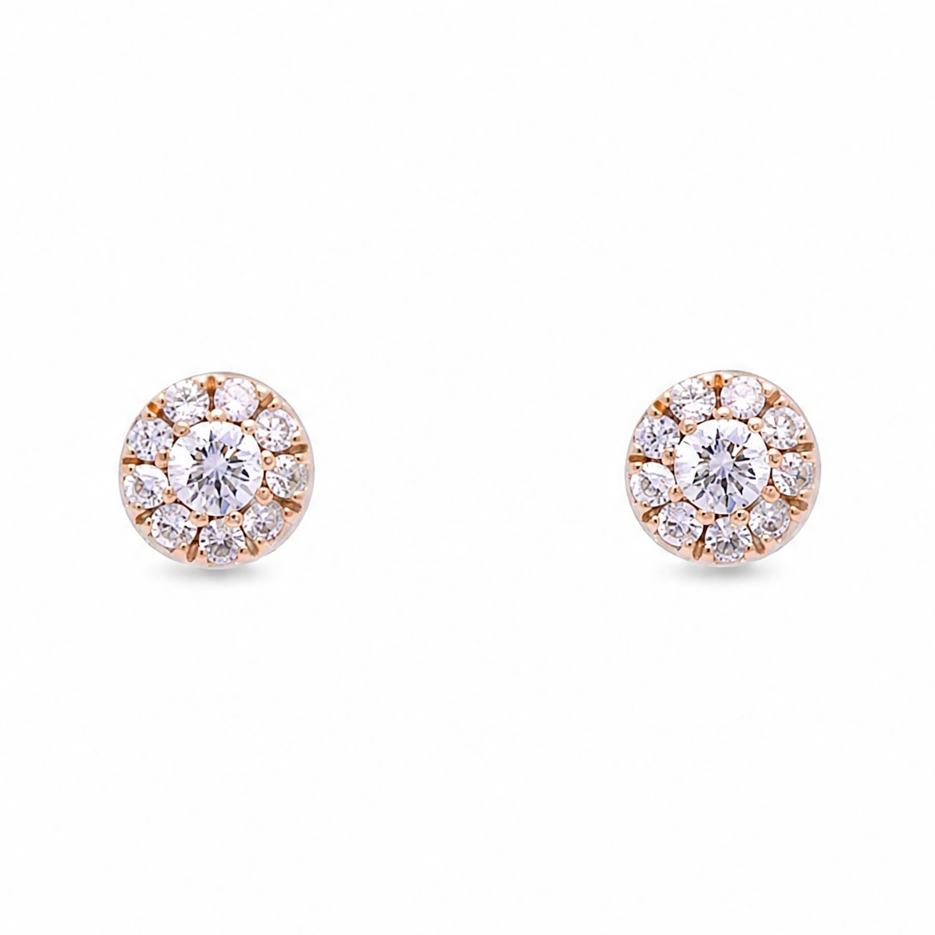 Alma ørestikker i 18 karat guld med 0,16 carat hvide diamanter – packshot