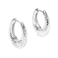 Aqua Dulce Chunky Line store creoler i 925 sterlingsølv med riflet design
