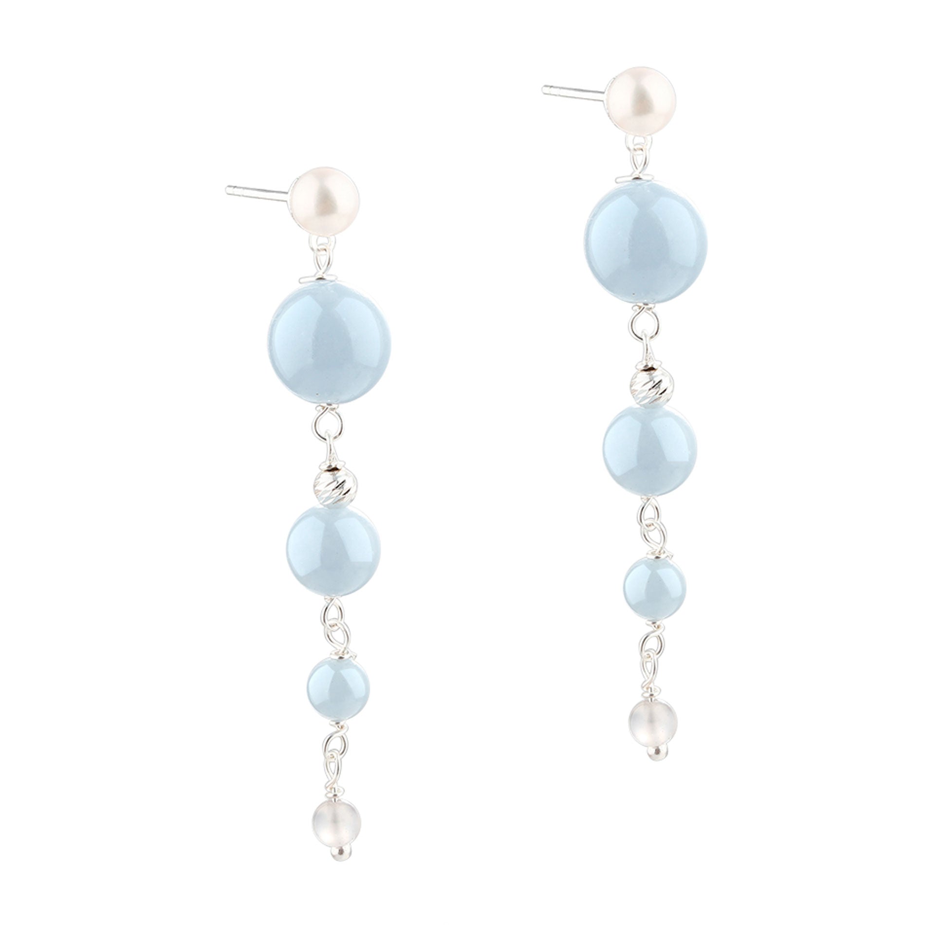 Sølv ørestikker med hvide og blå perler