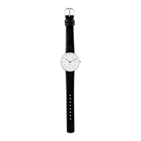 Arne Jacobsen Bankers 34 mm armbåndsur med sort læderrem og stålkasse.