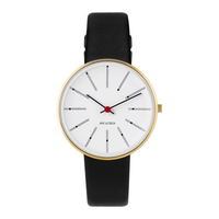 Frontvisning af Arne Jacobsen Bankers Hvid 34 mm forgyldt med hvid urskive.