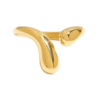 Bay by Aqua Dulce Soft Open ring i 18 karat PVD forgyldt rustfrit stål med åbent organisk design