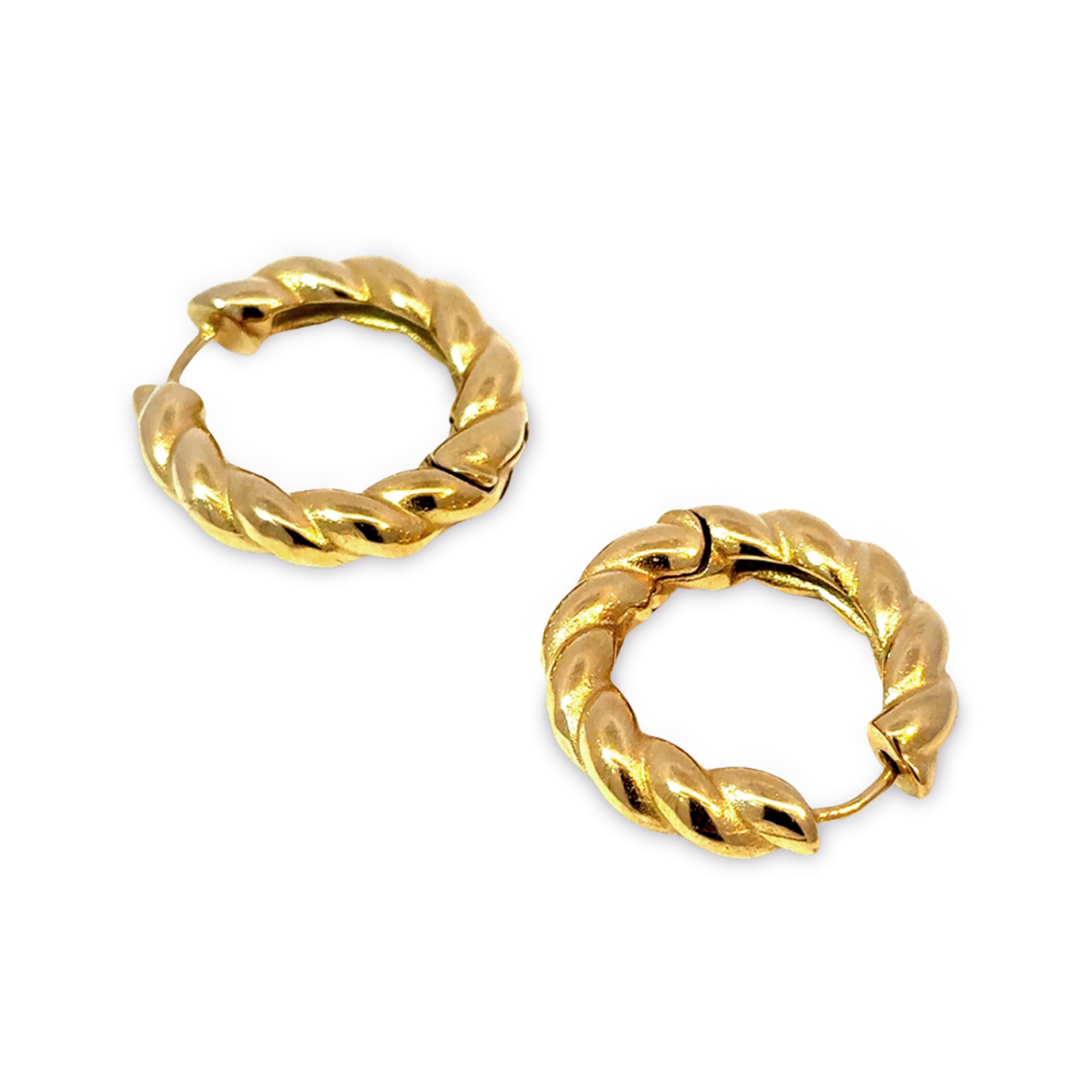 Bay by Aqua Dulce Camille Hoop 26 mm model B6349 guldfarvede creoler i 18 karat PVD-belagt rustfrit stål med snoet design