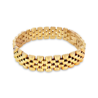 Bay by Aqua Dulce Heavy Britney armbånd model B6376 i 18 karat PVD-belagt rustfrit stål med guldfarvet leddesign