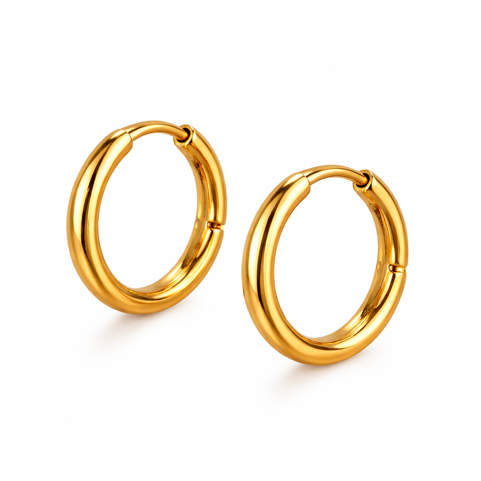 Bay by Aqua Dulce Sora Basic Hoop 12 mm i 18 kt. PVD-forgyldt rustfrit stål