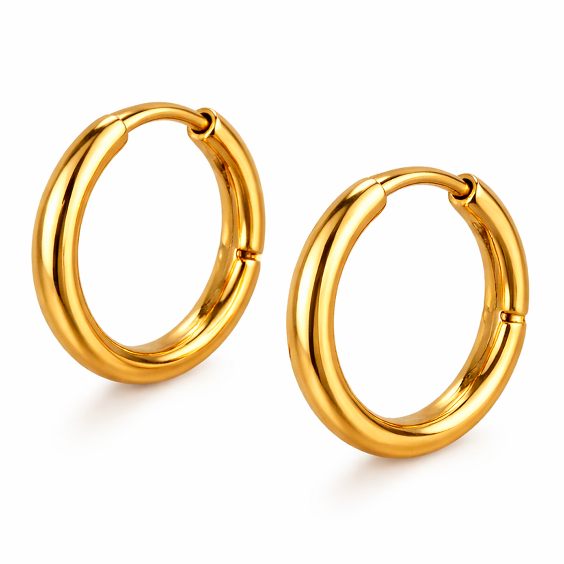Bay by Aqua Dulce Sora Basic Hoop 15 mm i 18 kt. PVD-forgyldt rustfrit stål