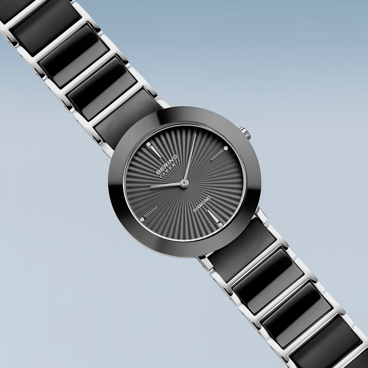 Bering Ceramic dameur 11435-702 i rustfrit stål med sorte keramiske led og diamantdetaljer