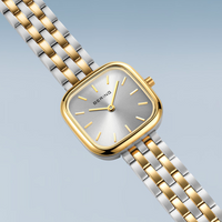 Bering Classic dameur 17926-714 i rustfrit stål med guldfarvede detaljer