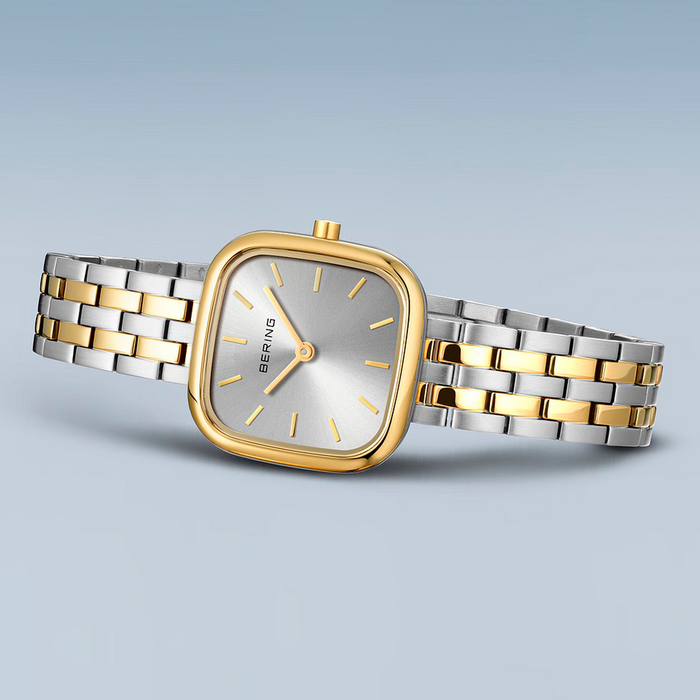 Bering Classic 26x26 mm dameur model 17926-714 med sølvfarvet urskive og tofarvet stållænke