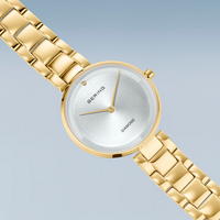 Bering Classic dameur 17529-730 med guldfarvet lænke og elegant minimalistisk design