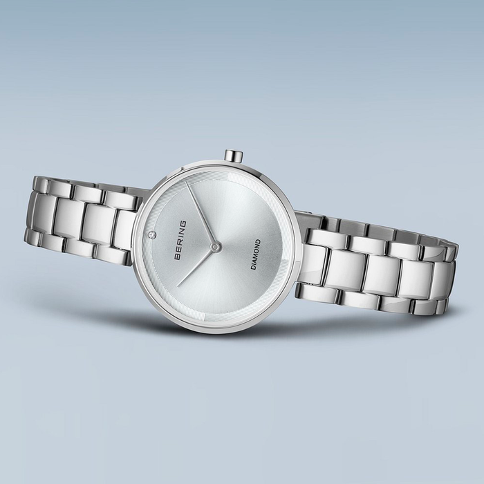 Bering Sale 30 mm dameur model 17529-700 i rustfrit stål med sølvfarvet urskive