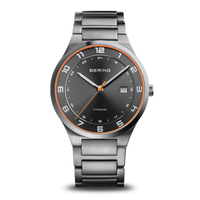 Bering Titanium 15139-709 med datovisning og safirglas