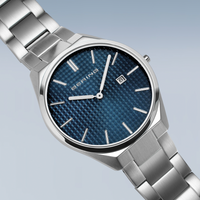 Bering Ultra Slim herreur 17240-707 i rustfrit stål med minimalistisk design