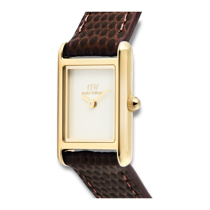 Nærbillede af Daniel Wellington Bound Mini Gold 17 mm med rektangulær guldfarvet urkasse