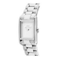 Nærbillede af Daniel Wellington Bound Mini Silver 17 mm med firkantet urskive