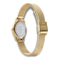 Bagside af Daniel Wellington Ophelia Mini Gold ADW00100939 med guldfarvet mesh-lænke