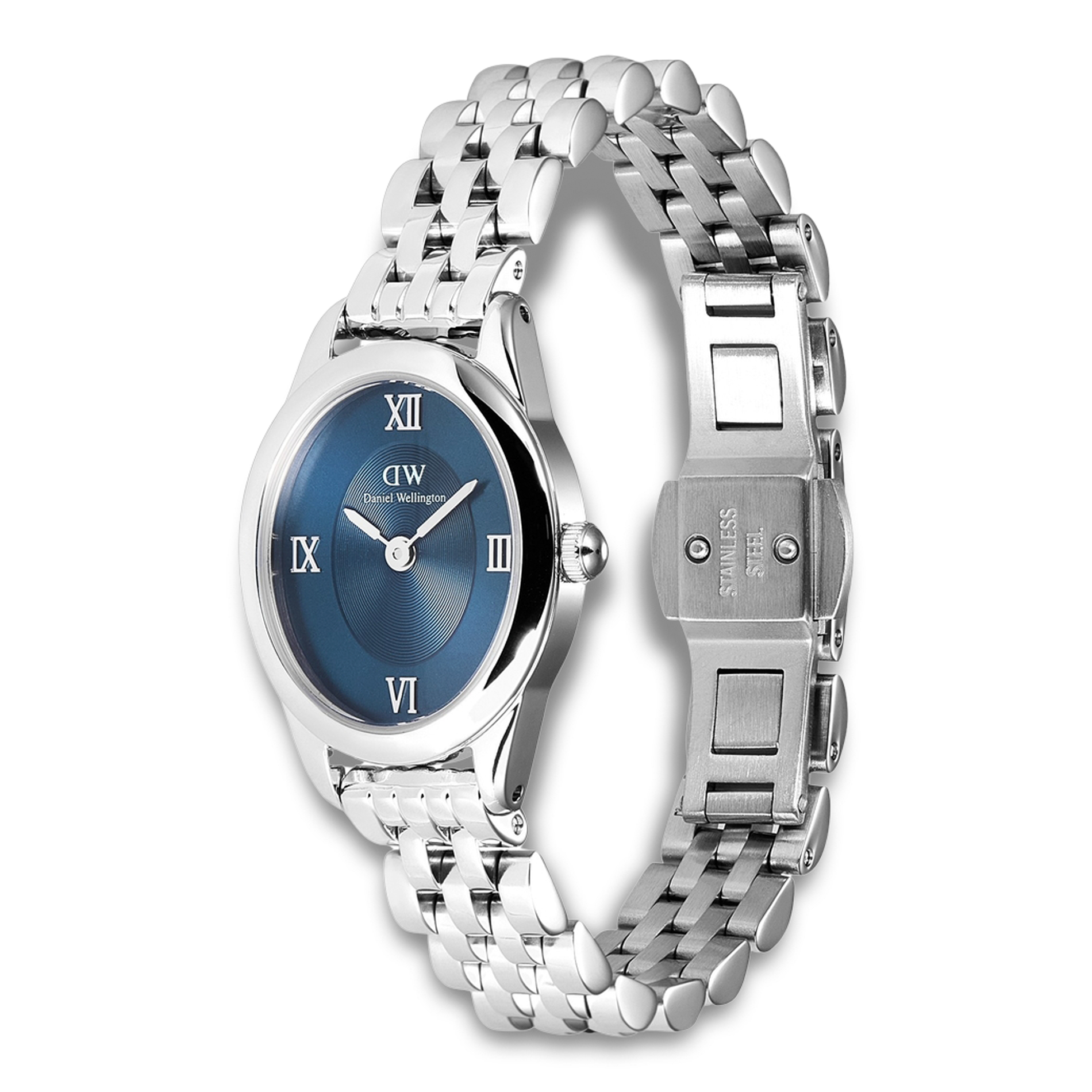 Daniel Wellington Oval Mini S Arctic ADW00100807 vist fra skrå vinkel med stållænke