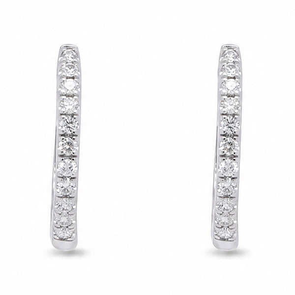 Diamond Hoops i 18 karat hvidguld med 22 hvide diamanter på i alt 0,18 carat
