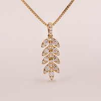 Empress vedhæng i 18 kt. guld med 0,66 ct. diamanter