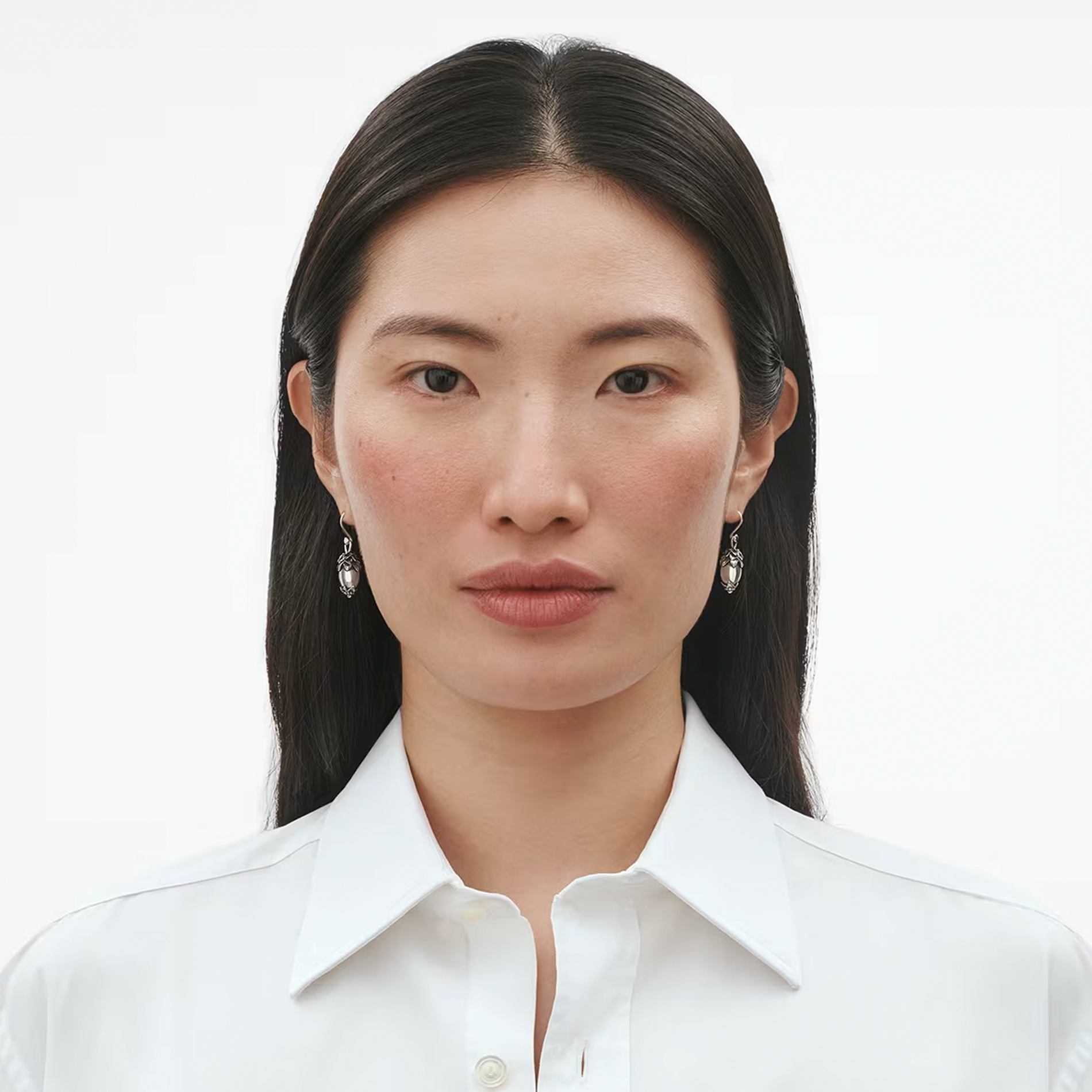 Georg Jensen Heritage 2026 øreringe båret på model
