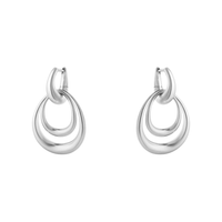 Georg Jensen Offspring medium øreringe i 925 sterlingsølv med tre organiske ringe