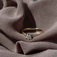 Solitaire diamantring i 8 karat guld med 0,20 carat diamant