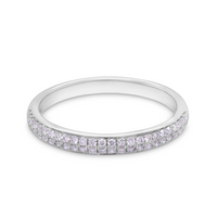 18kt hvidguldring med pavéfattede diamanter